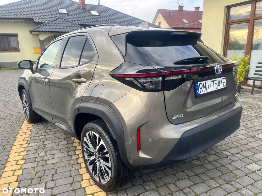 Toyota Yaris Hybrid 1.5 VVT-i GR SPORT - 3