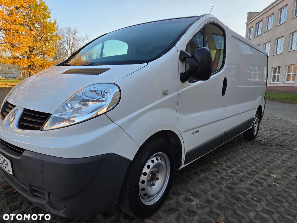 Renault Trafic - 13