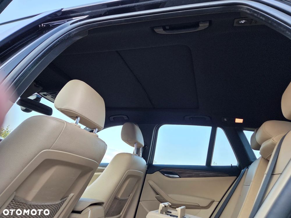 BMW X1 xDrive18d Sport Line - 33