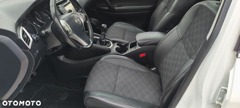 Nissan Qashqai 1.6 DIG-T Tekna - 17