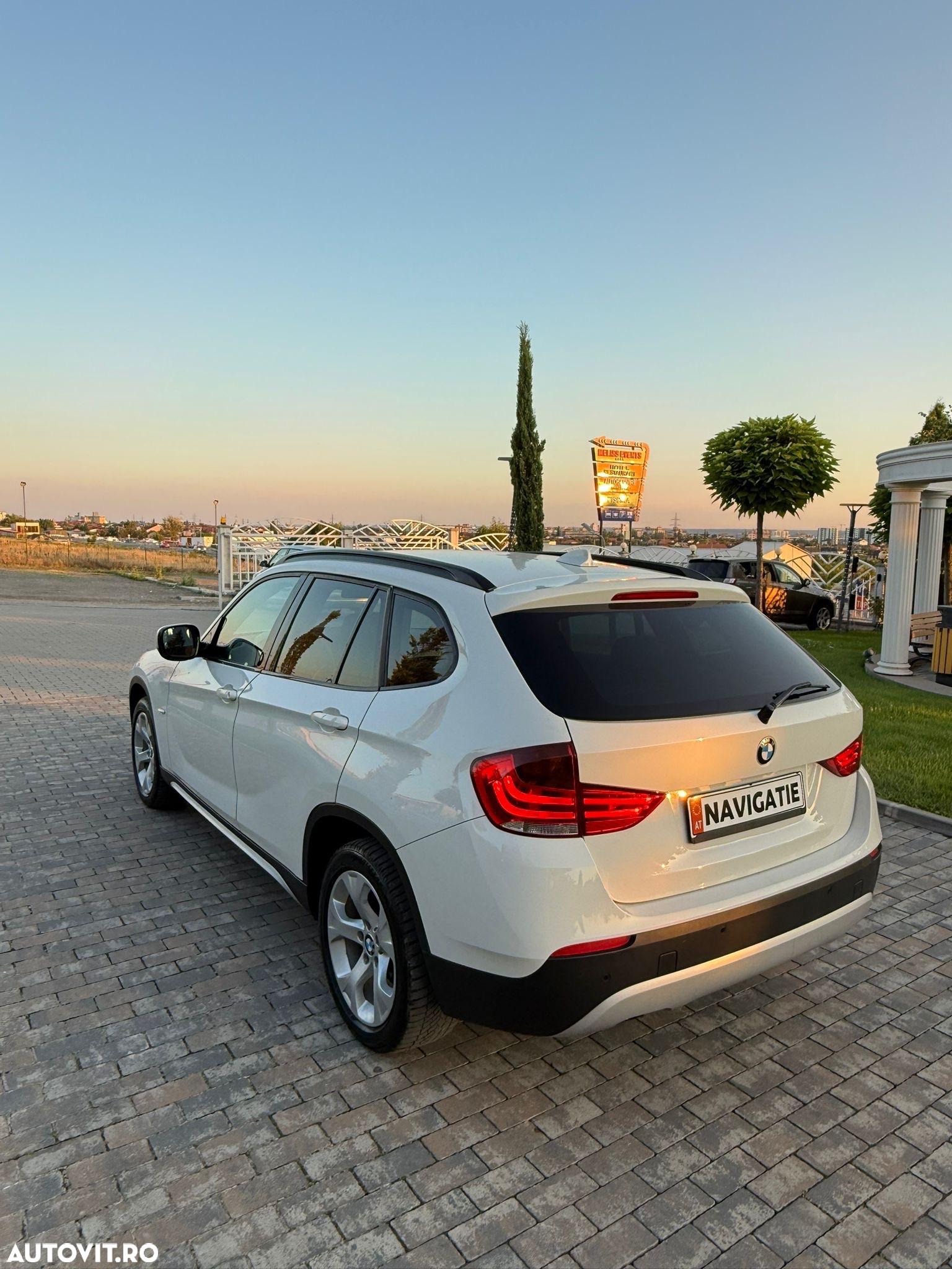 BMW X1 xDrive20d - 4