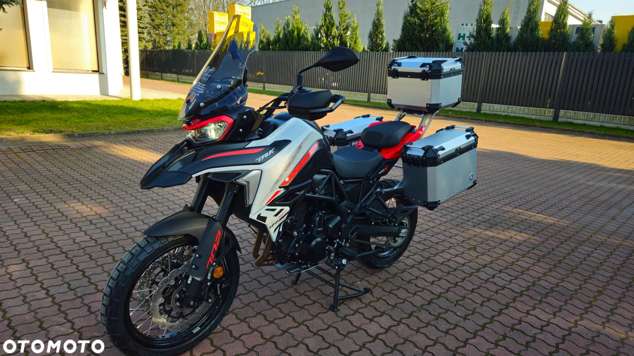Benelli Inny - 3