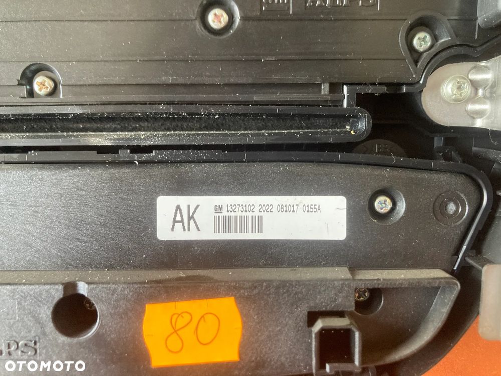 Panel radia nawiewu Opel Insignia 13273102 13273256 - 3