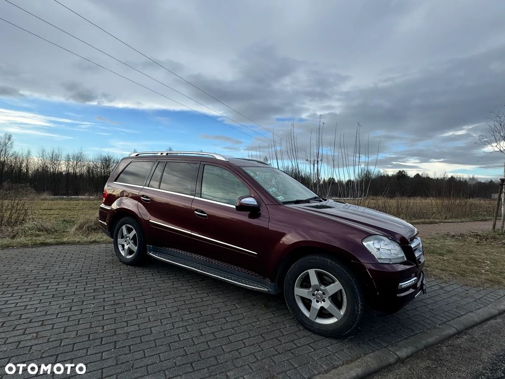 Mercedes-Benz GL 450 CDI DPF 4Matic 7G-TRONIC - 2