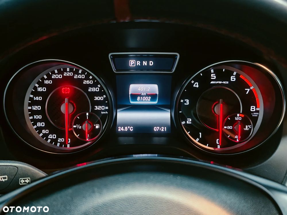 Mercedes-Benz GLA AMG 45 4-Matic - 14
