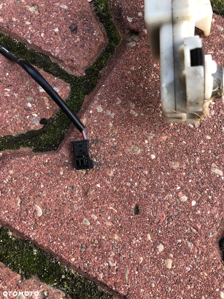PRZEWÓD AKUMULATORA KABEL PLUSOWY BMW E63 E64 - 3
