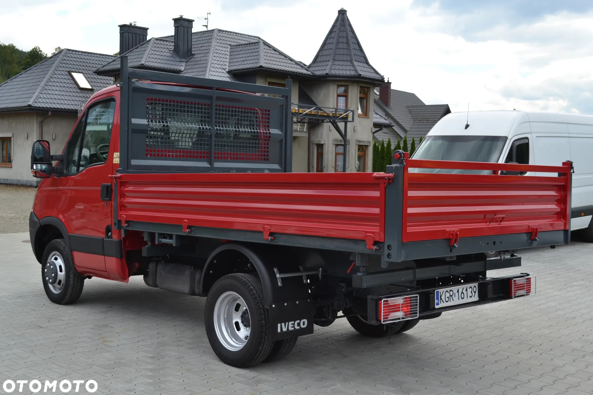 Iveco Daily 35C12 - 22