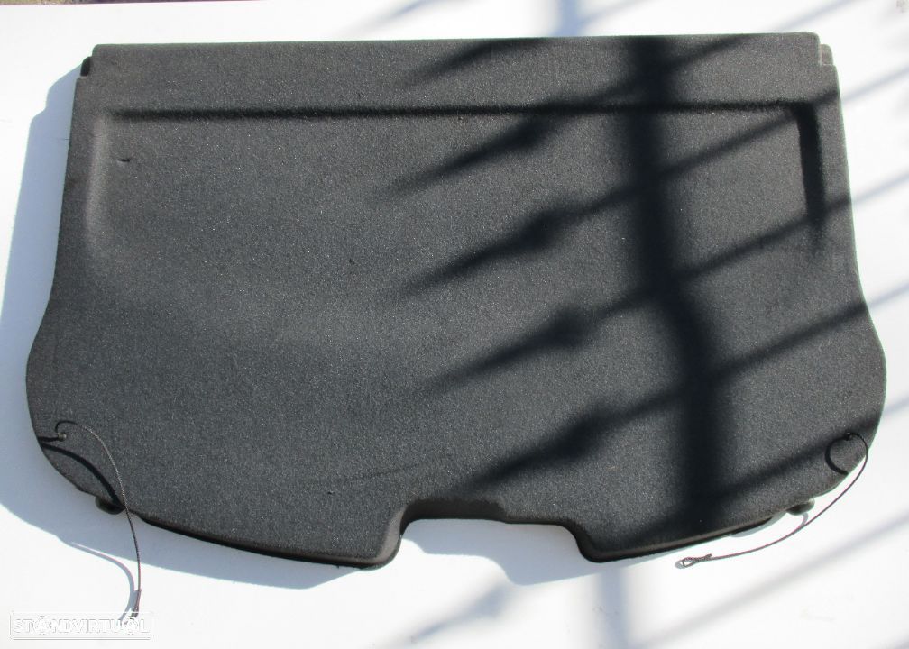 Chapeleira Toyota Avensis 5 portas 2003 a 2009 - 1