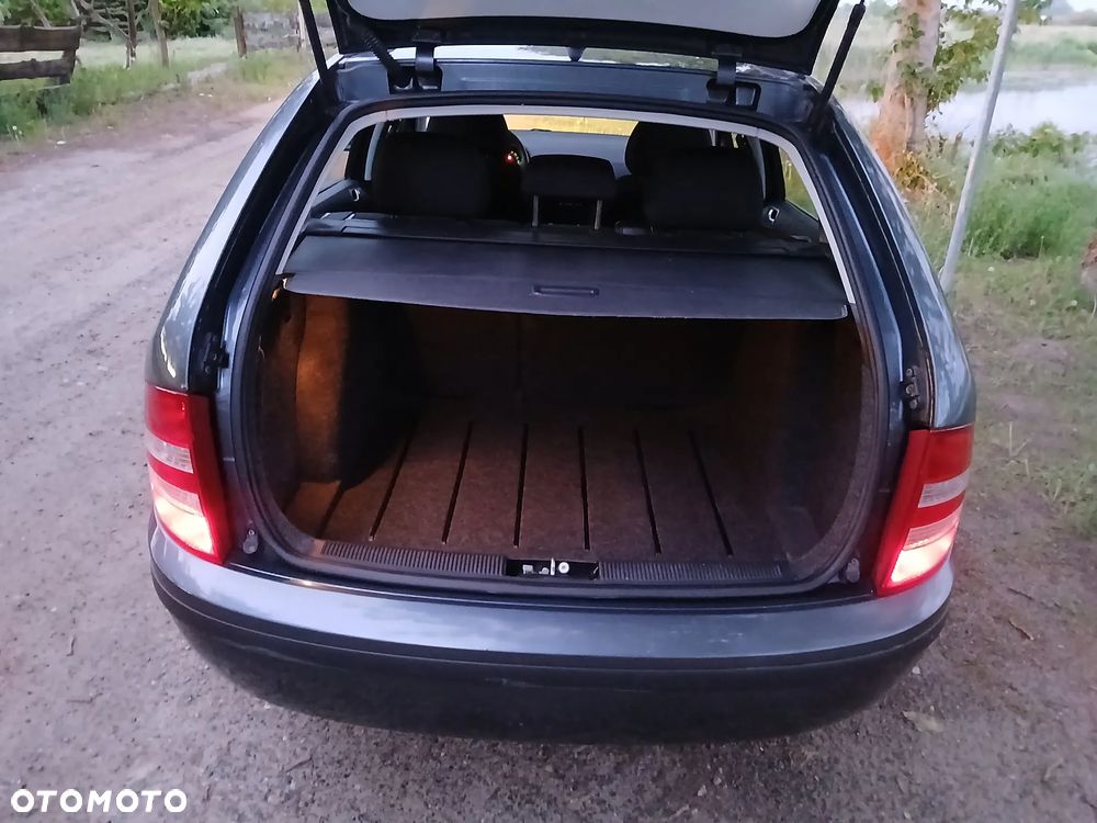 Skoda Fabia 1.4 16V Edition 100 - 11