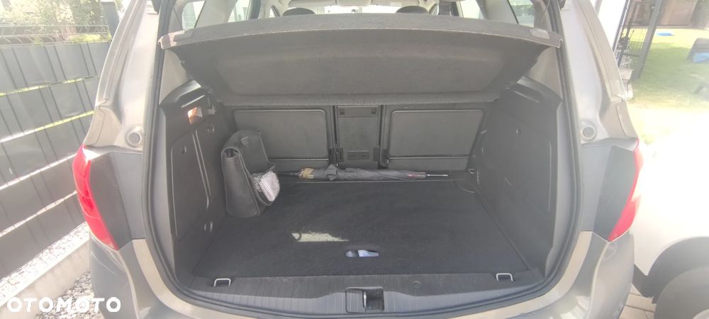 Opel Meriva - 7