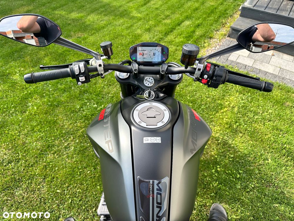 Ducati Monster - 9