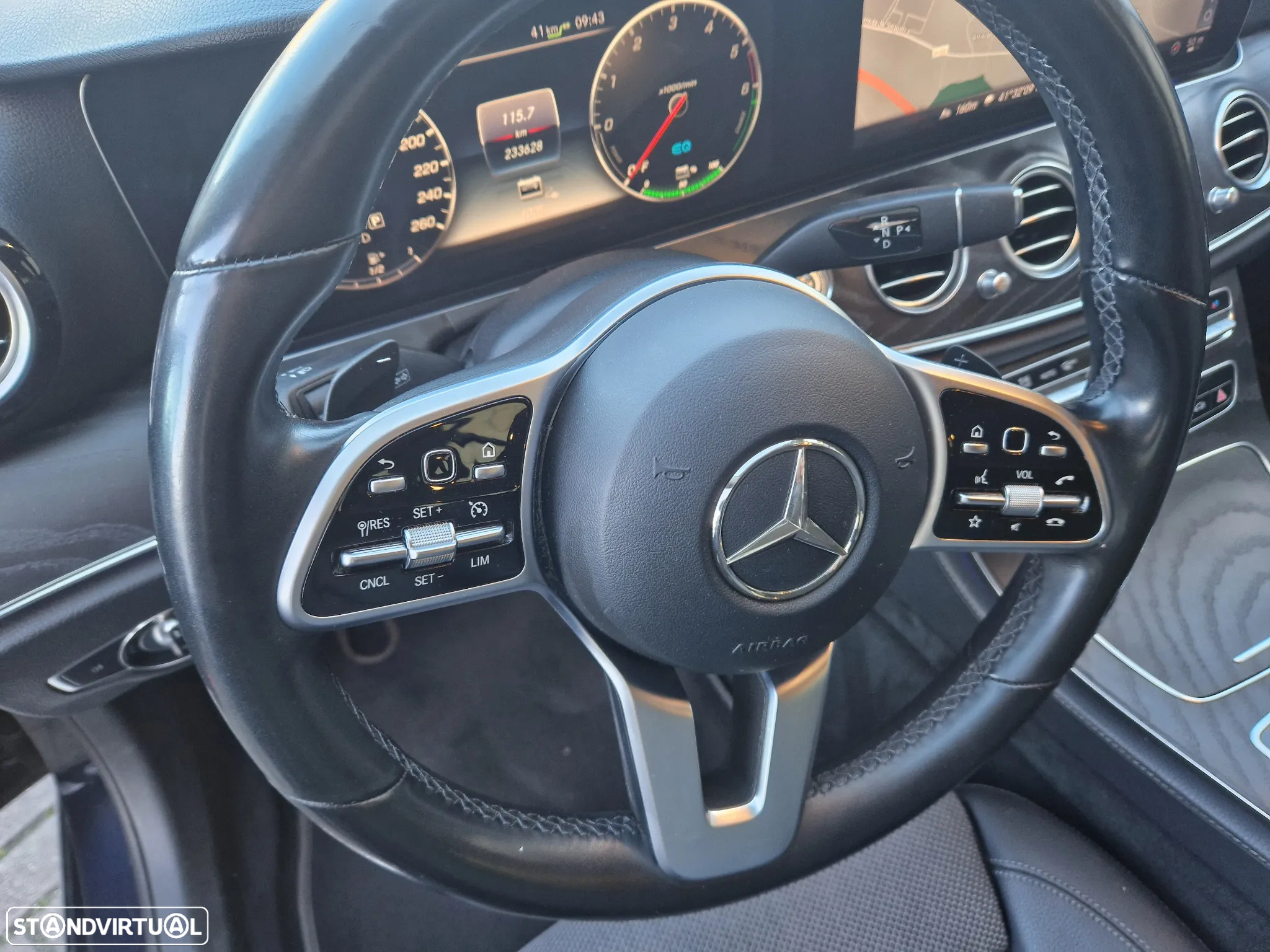 Mercedes-Benz E 300 de Avantgarde - 19