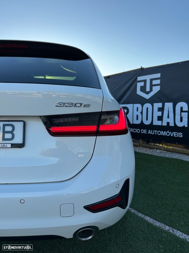 BMW 330 e Aut. Sport Line - 45
