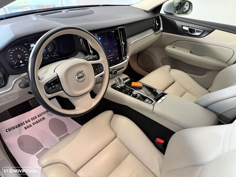 Volvo V60 2.0 T6 AWD TE Inscription - 24