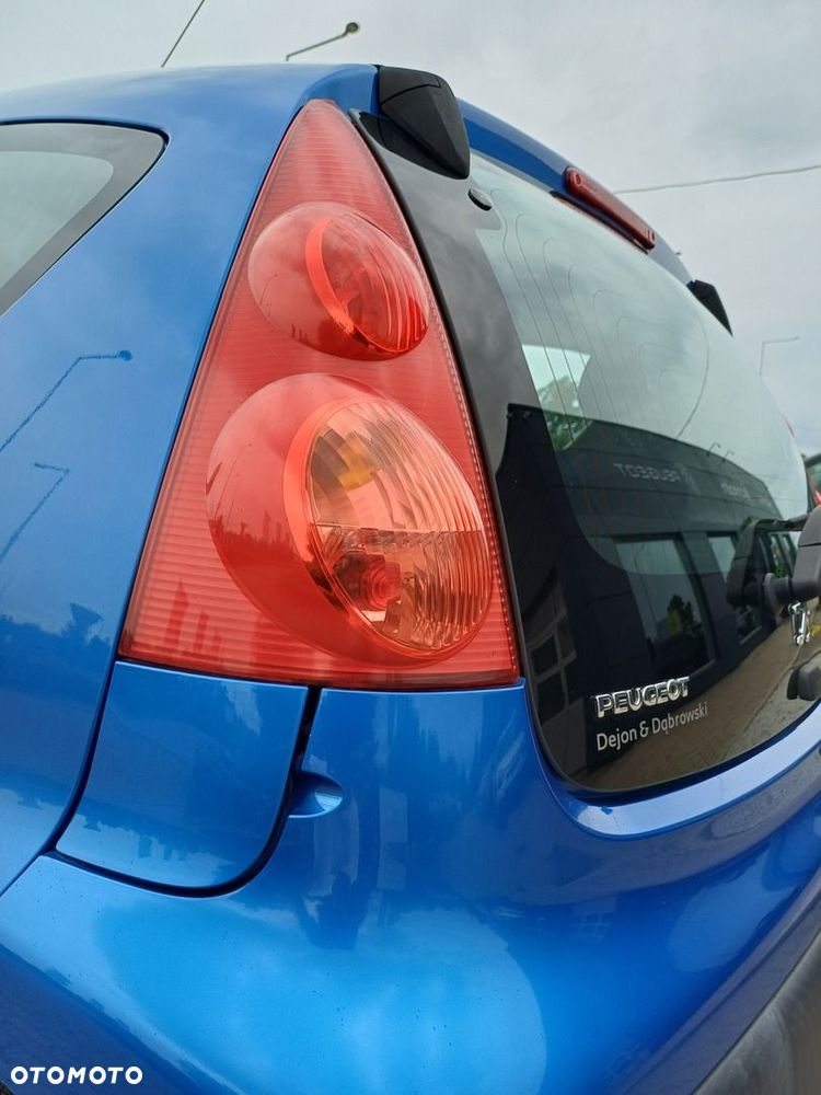 Peugeot 107 1.0 Happy - 11