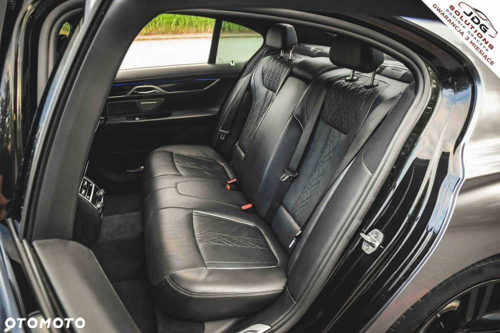 BMW Seria 7 750Ld xDrive - 30