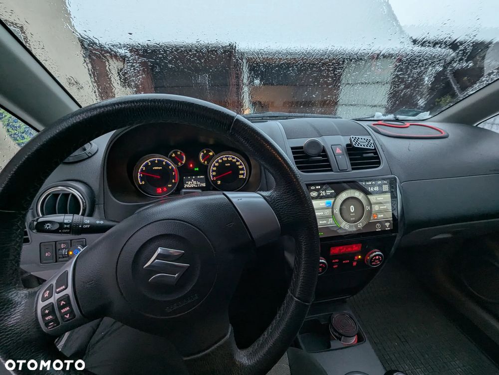 Suzuki SX4 1.6 Comfort - 8