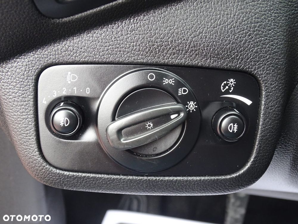 Ford Kuga 2.0 TDCi 2x4 Individual - 10