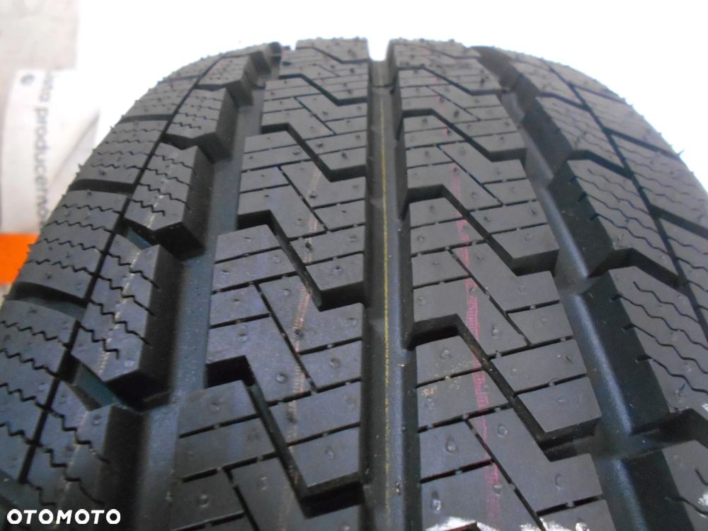 OPONA POJEDYNKA 195/65R16C NANKANG CROSS SEASONS AV-8 DOT 1124 10MM - 2