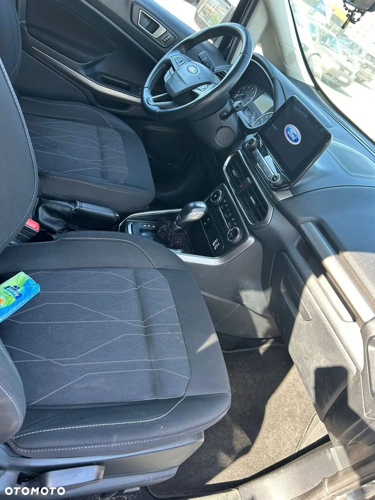 Ford EcoSport - 6