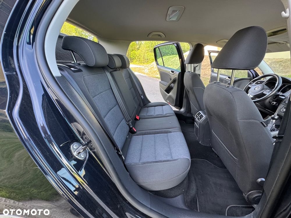 Volkswagen Golf - 12