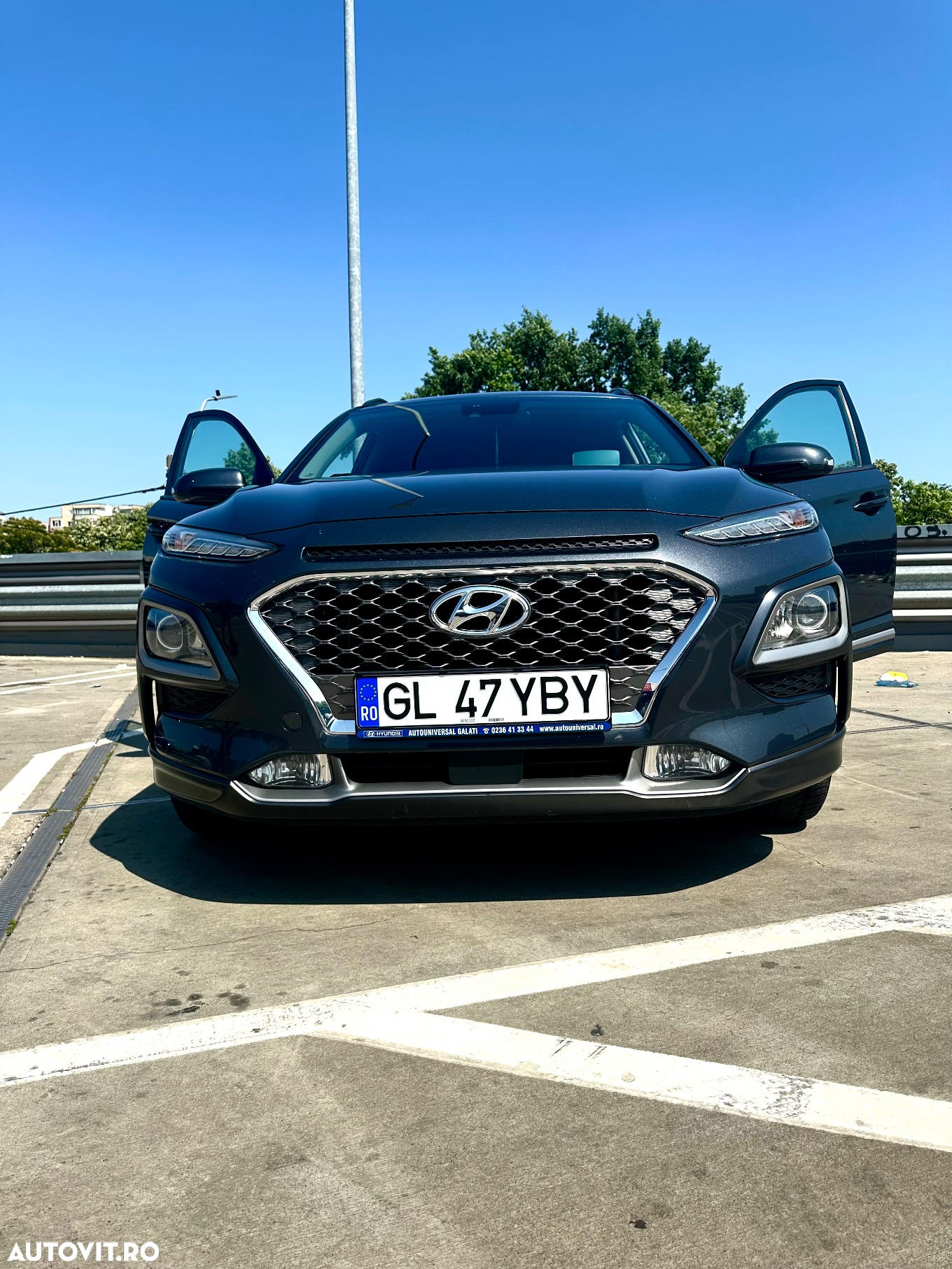 Hyundai KONA 1.6 T-GDI 4WD Aut. Premium - 2