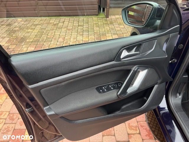 Peugeot 308 1.6 BlueHDi Business Line S&S - 15