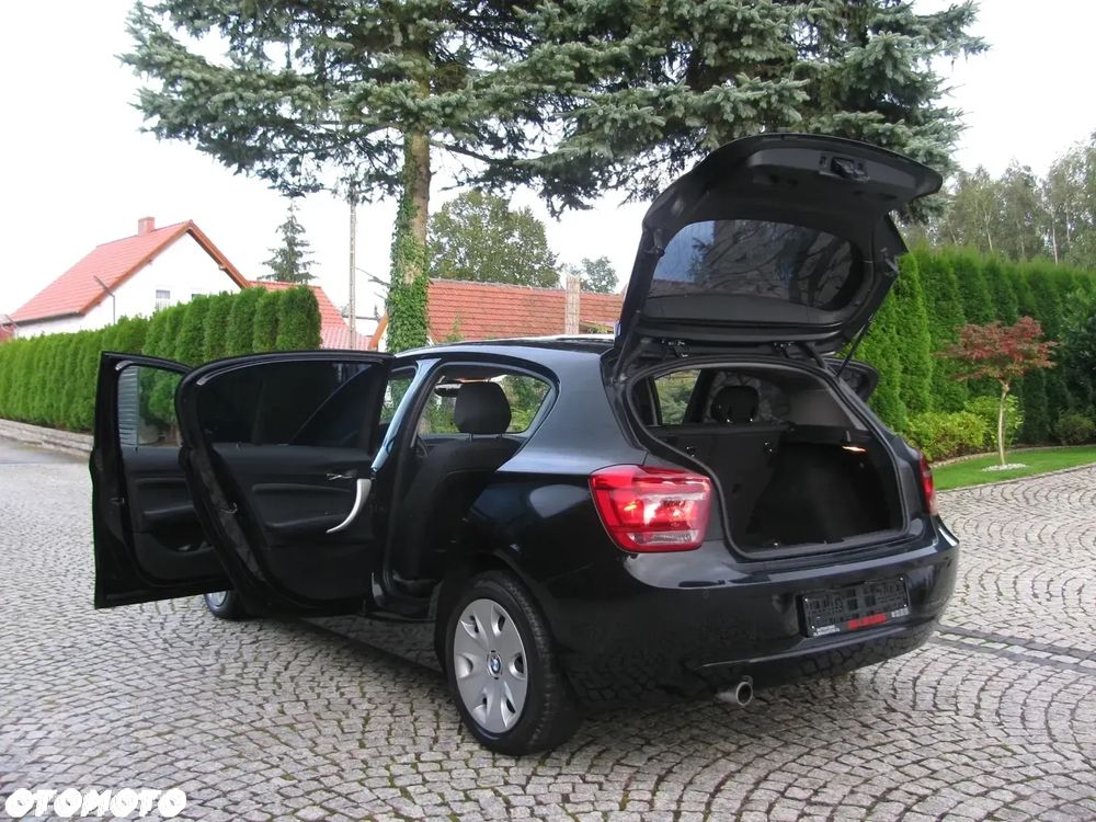 BMW Seria 1 116i - 13