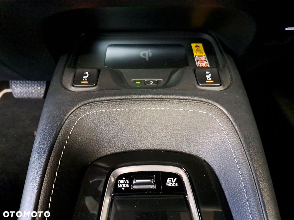 Toyota Corolla 1.8 Hybrid Style - 26