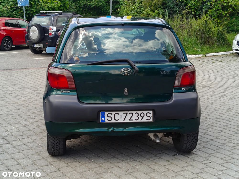 Toyota Yaris 1.0 Luna - 12