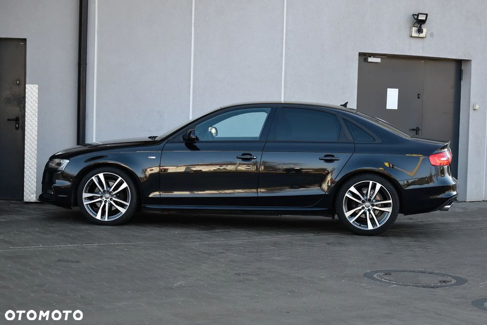 Audi A4 Limousine - 22