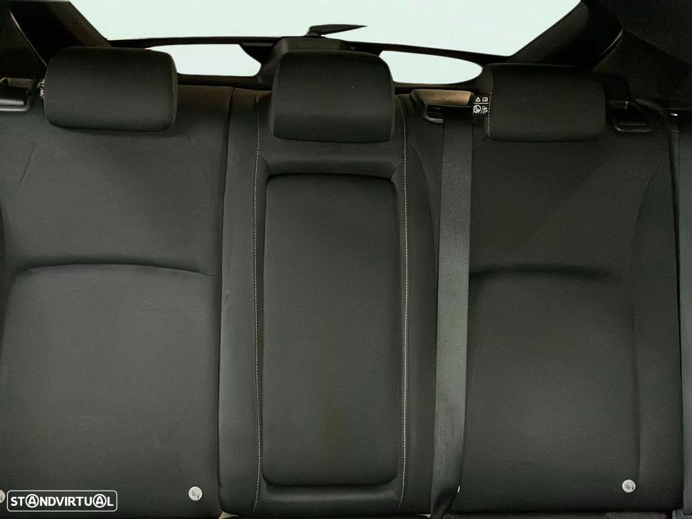 Honda Civic 1.0 i-VTEC Elegance - 22