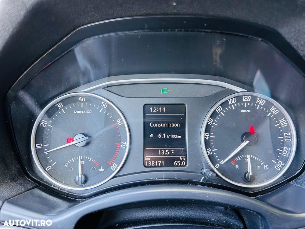 Skoda Octavia - 22