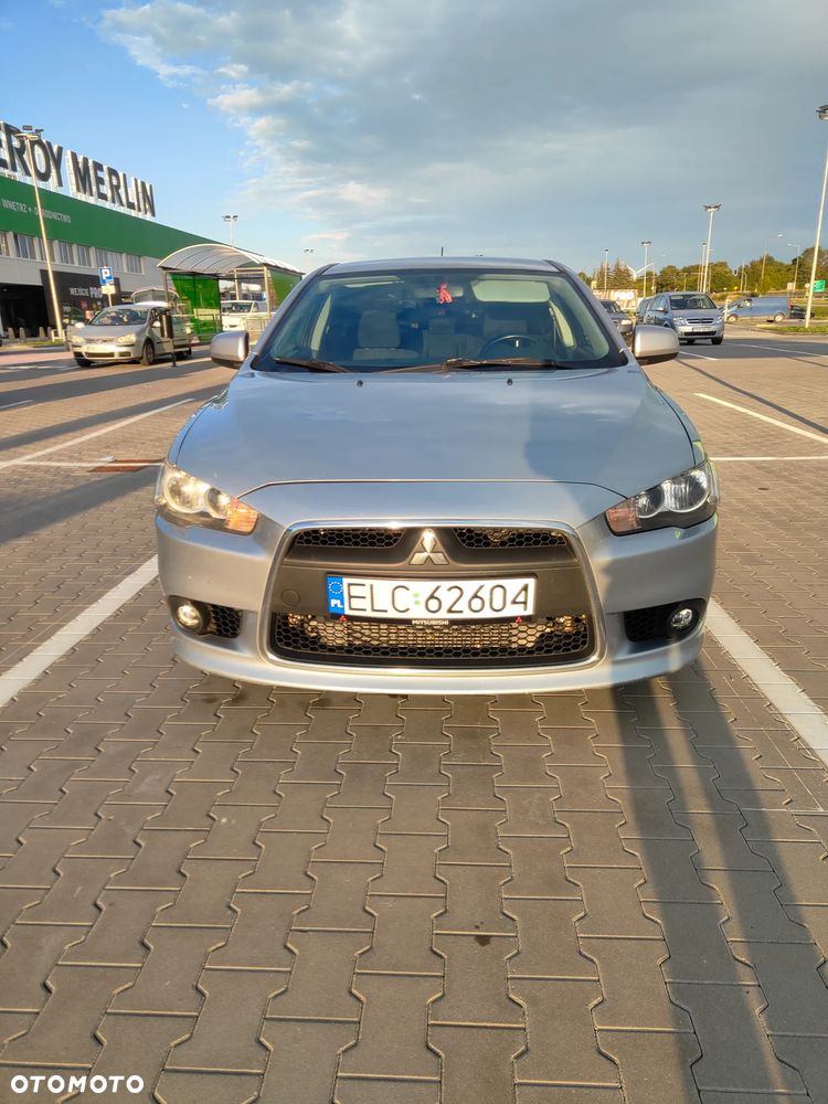 Mitsubishi Lancer 2.0 DID Intense - 2