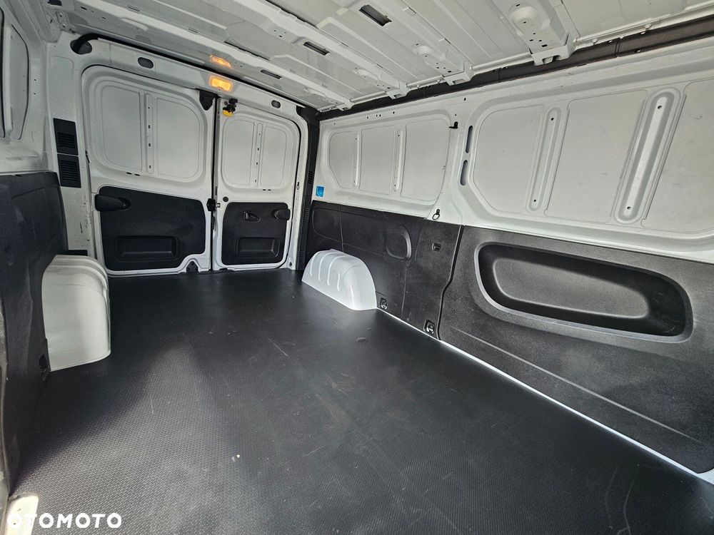 Renault Trafic L2H1 *49999zł NETTO* 1.6dCi/120KM - 15