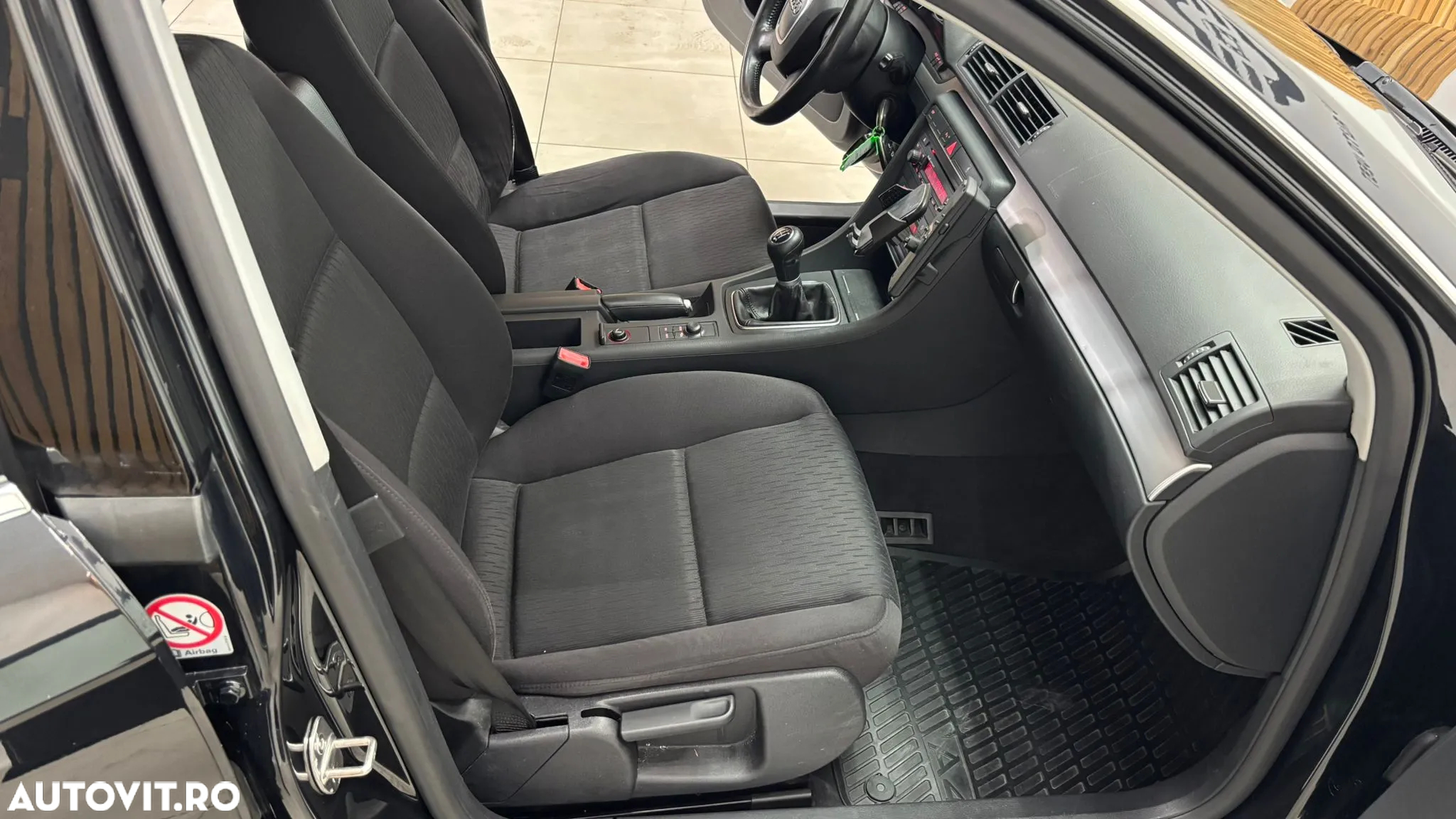 Audi A4 1.6 Avant - 7