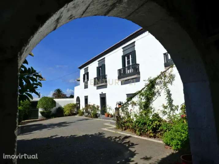 Solar Nobre do Século XVII com Potencial de Desenvolvimento – Livramen - Grande imagem: 2/60