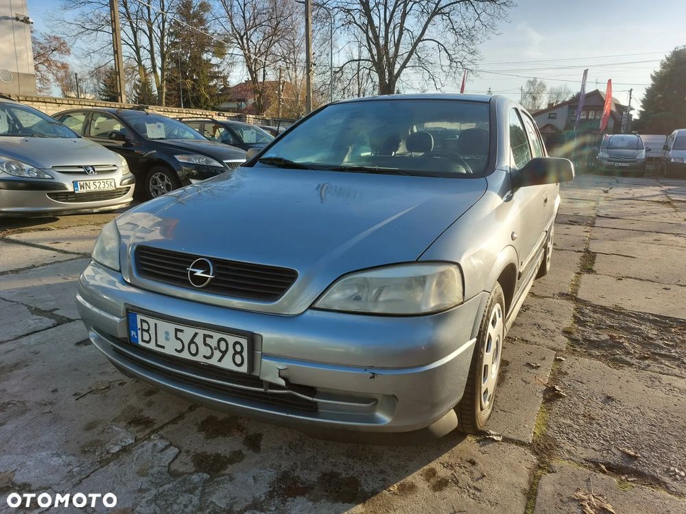 Opel Astra - 1