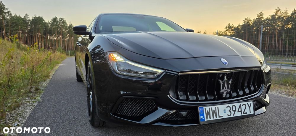 Maserati Ghibli S GranSport - 8