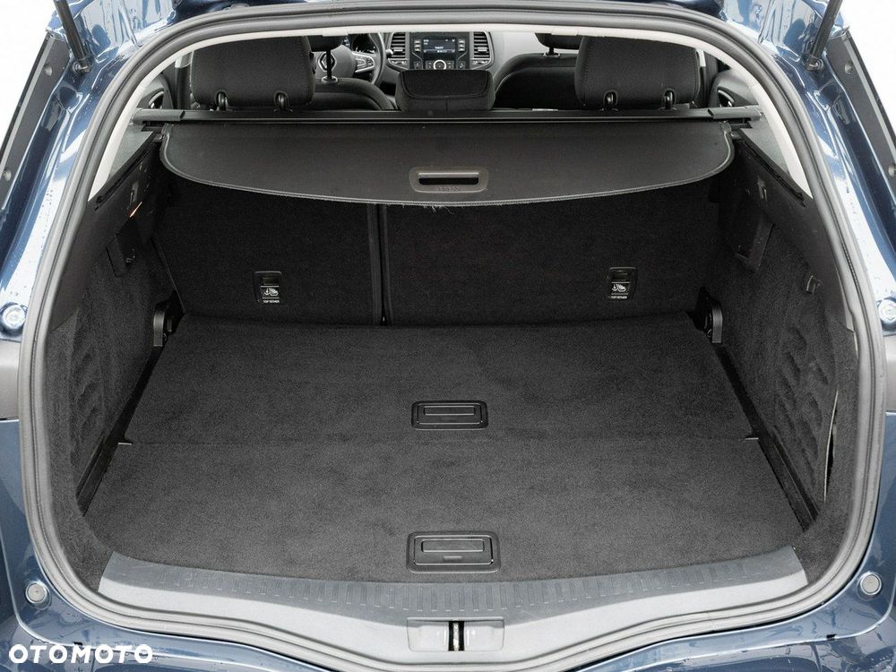 Renault Megane 1.5 Blue dCi Business - 27