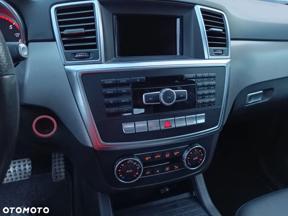 Mercedes-Benz ML - 3