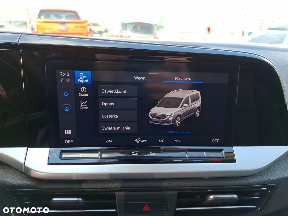 Ford Transit Connect - 25
