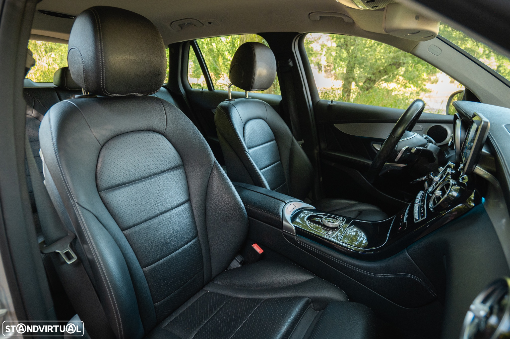 Mercedes-Benz GLC 220 d 4Matic 9G-TRONIC AMG Line - 45