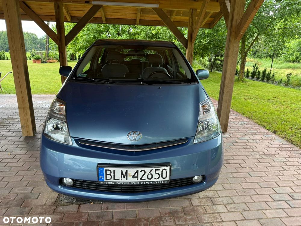 Toyota Prius 1.5 VVT-i Sol - 1