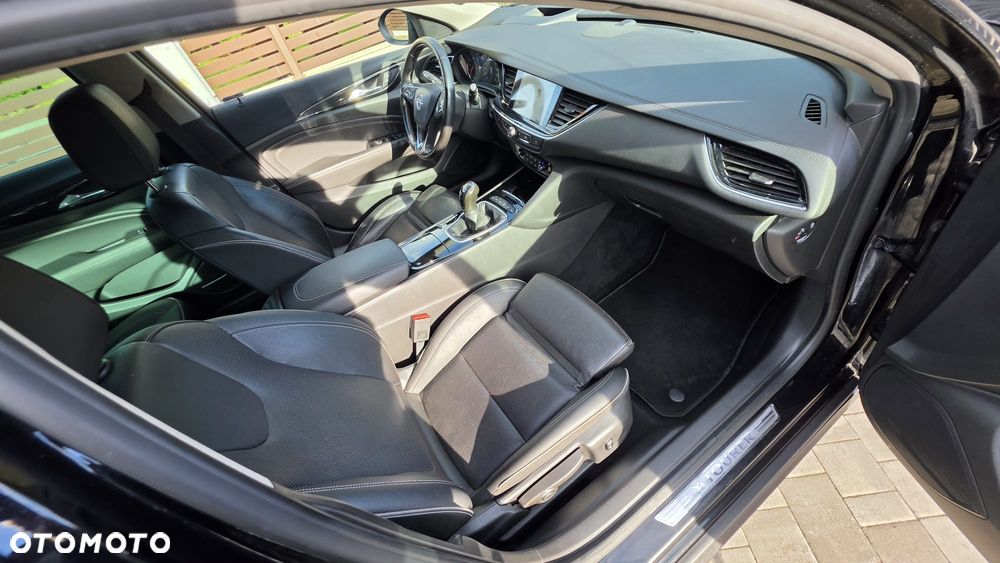 Opel Insignia CT 2.0 CDTI 4x4 Exclusive S&S - 11
