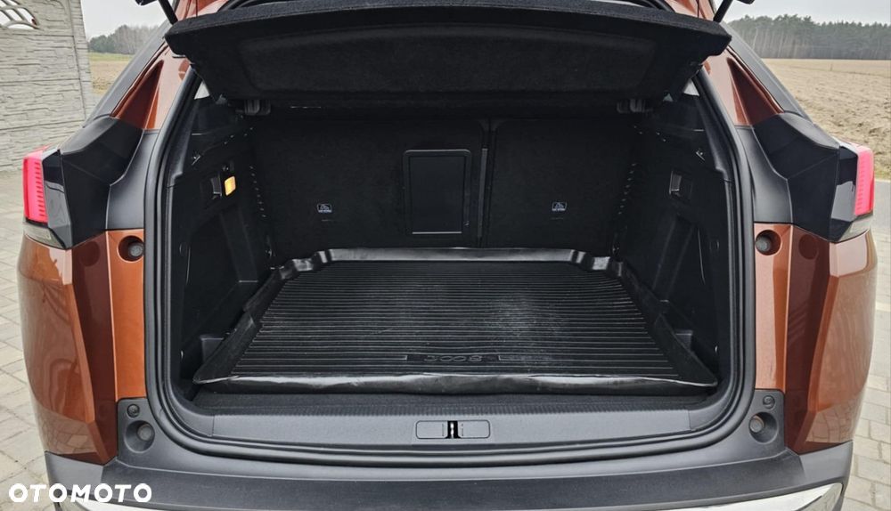 Peugeot 3008 1.2 PureTech Active S&S EAT8 - 21