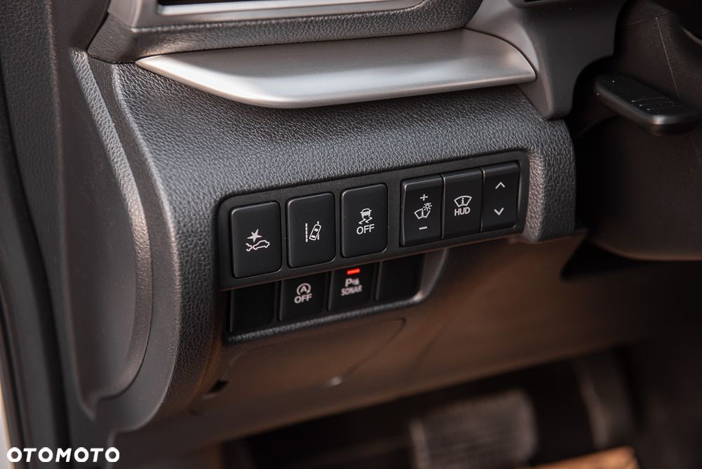 Mitsubishi Eclipse Cross - 17