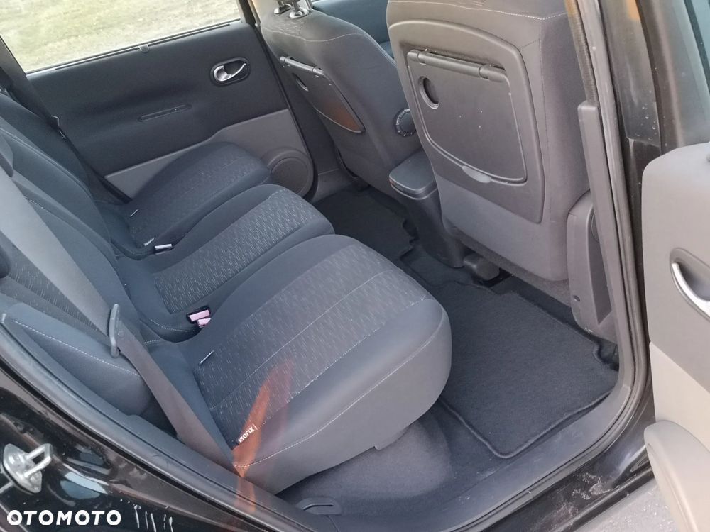 Renault Grand Scenic 2.0 16V Luxe Privilege - 26