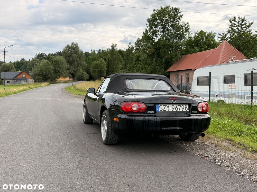 Mazda MX-5 1.6 16V - 11
