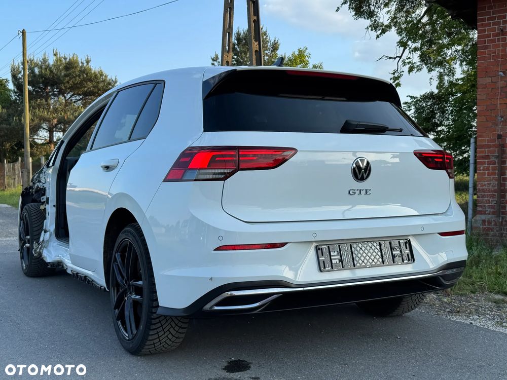 Volkswagen Golf ver-viii-1-4-tsi-plug--in-hybrid-style-dsg - 8